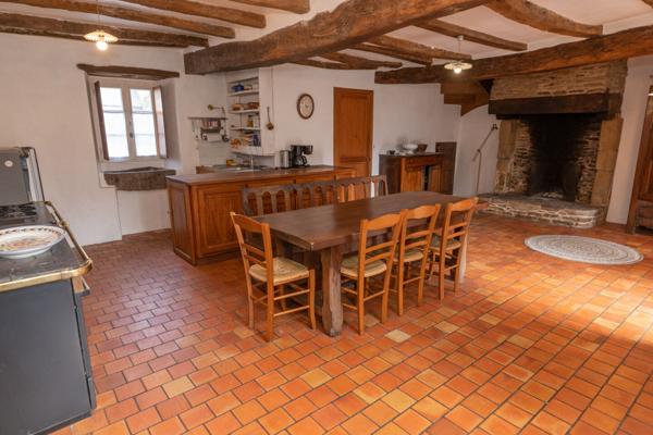 A vendre Demeure du XVIème siècle au coeur de SARZEAU