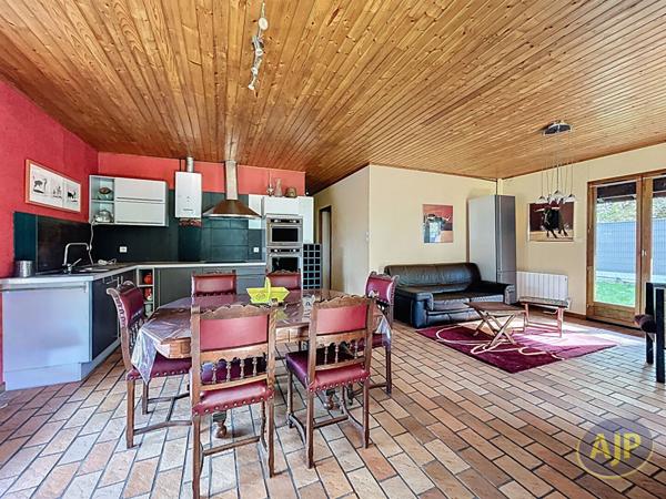 Vente maison Hourtin : 317 400 € - AJP Hourtin Immobilier