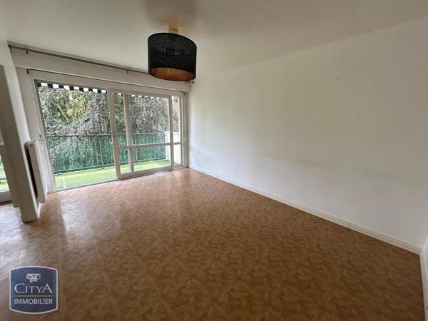 Appartement à louer 4 pièces 75.63m² Évry-Courcouronnes (91000)