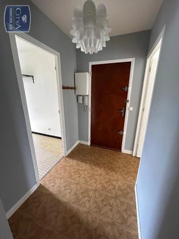 Appartement à louer 4 pièces 75.63m² Évry-Courcouronnes (91000)