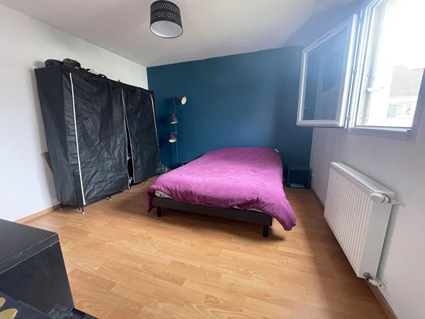 Maison à vendre à Vannes 2 chambres jardin garage commerces bus écoles