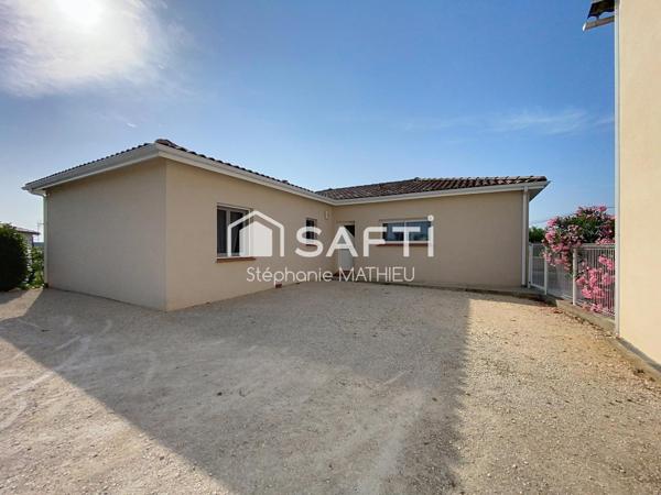 Villa tout confort avec piscine et dépendance