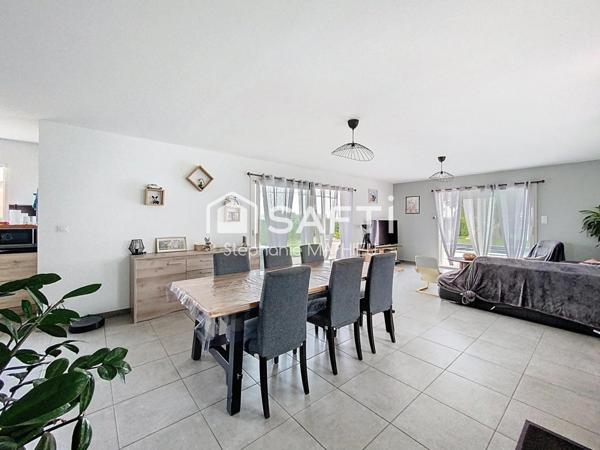 Villa tout confort avec piscine et dépendance