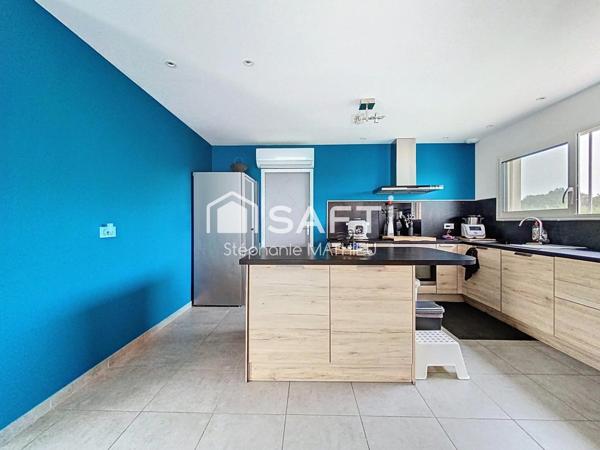 Villa tout confort avec piscine et dépendance