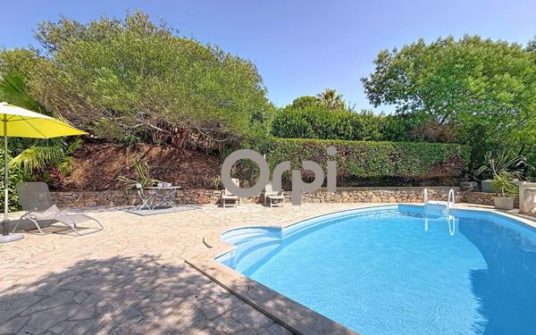 Maison à vendre    5 pièces • 94 m2 Les Issambres - Roquebrune-sur-Argens