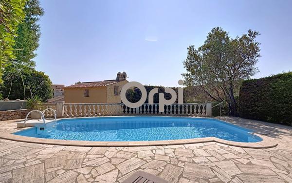 Maison à vendre    5 pièces • 94 m2 Les Issambres - Roquebrune-sur-Argens