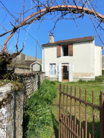 Maison de campagne 3 chambres, à rafraîchir