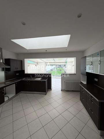 Maison à BOULOGNE-SUR-MER, 62200 - 6 pièces 128m²