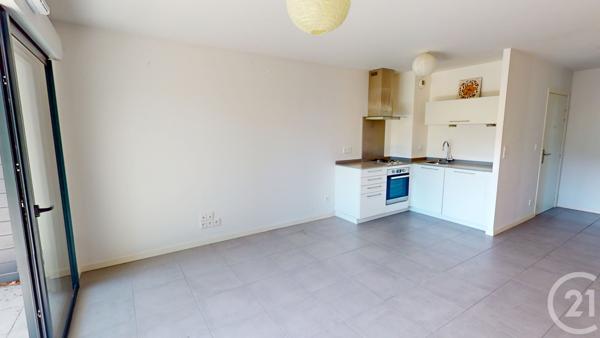 Appartement F2 à vendre  2 pièces - 43 m 2   BIARRITZ  - 64