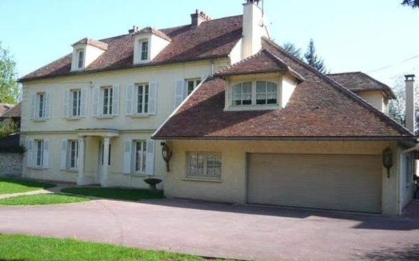 Maison à vendre    9 pièces •  Varennes-Jarcy