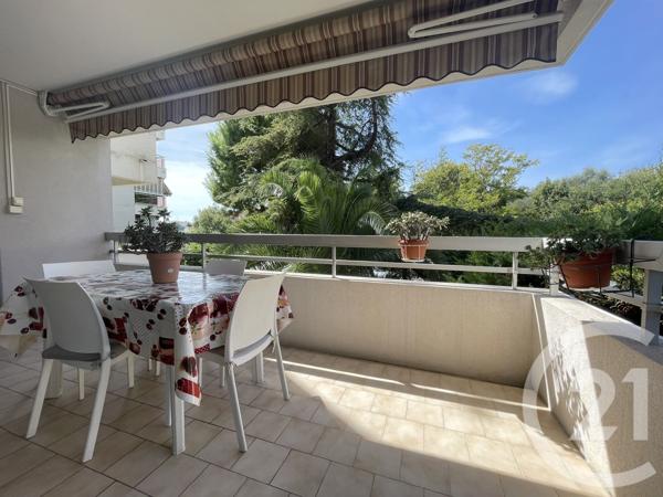 Appartement F1 à vendre  1 pièce - 32,21 m2 ST LAURENT DU VAR - 06