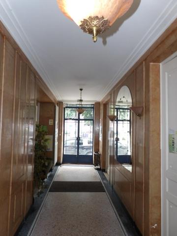 Immeuble à vendre NERIS LES BAINS (03)