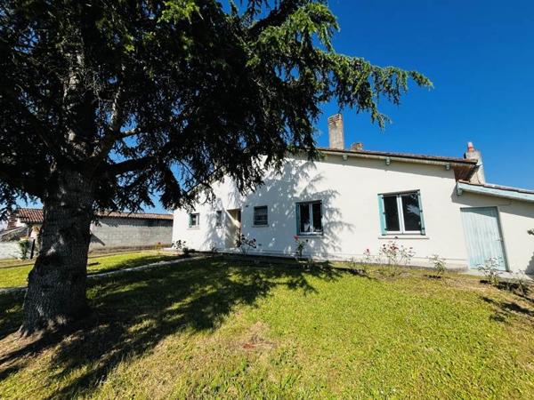 Maison à vendre |  Saint-Aigulin |  6 pièces | 132 m²