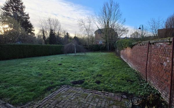 Terrain à vendre    Beauchamps