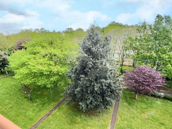 Quartier La Genette/Les Parcs - Appartement 4 pièces, 76 m²