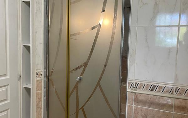 Appartement à louer    3 pièces •  Ternay