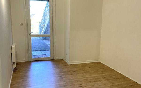 Appartement à louer    3 pièces •  Ternay