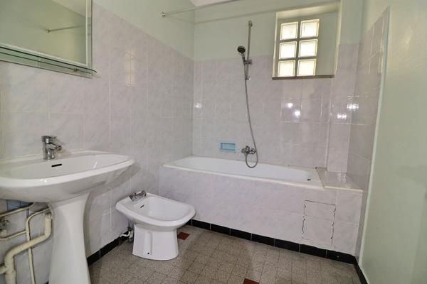 Appartement 80 m2 3 pieces Lyon 8eme Secteur Santy