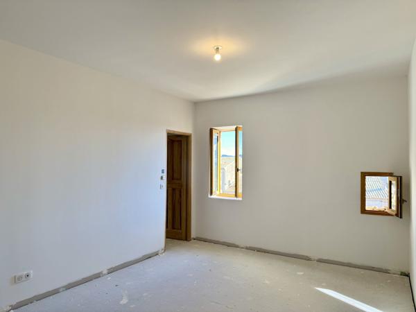 Très belle appartement dans chateau