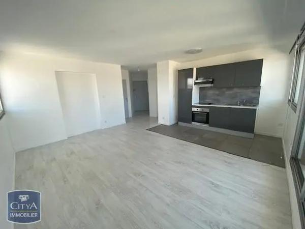 Appartement à louer 4 pièces 69.2m² Nancy (54000)