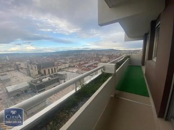 Appartement à louer 4 pièces 69.2m² Nancy (54000)