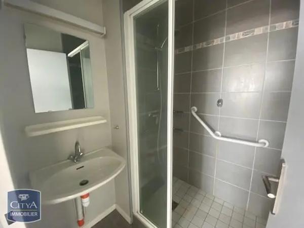Appartement à louer 4 pièces 69.2m² Nancy (54000)
