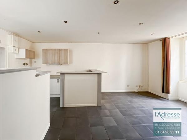A louer Centre -ville de Saint Arnoult en Yvelines - Appartement 2 pièces de plain pied
