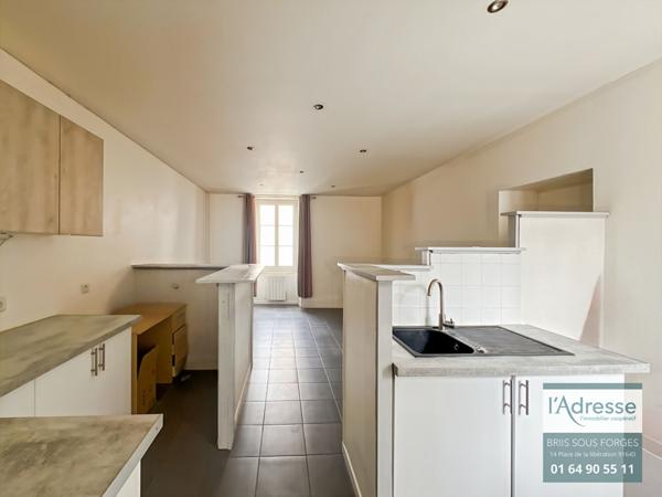 A louer Centre -ville de Saint Arnoult en Yvelines - Appartement 2 pièces de plain pied