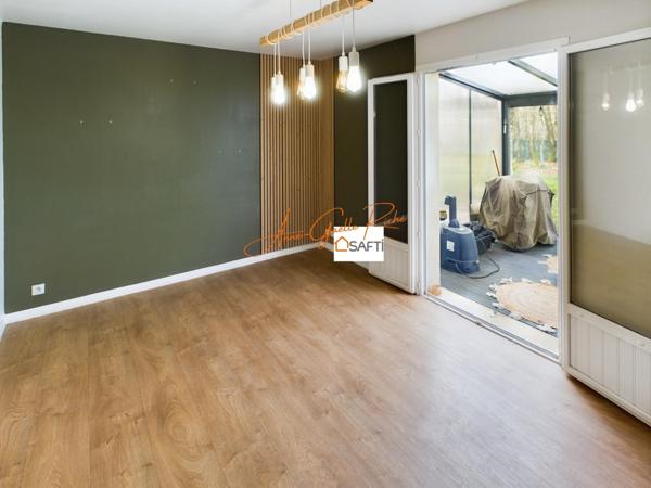 Maison et grand terrain constructble