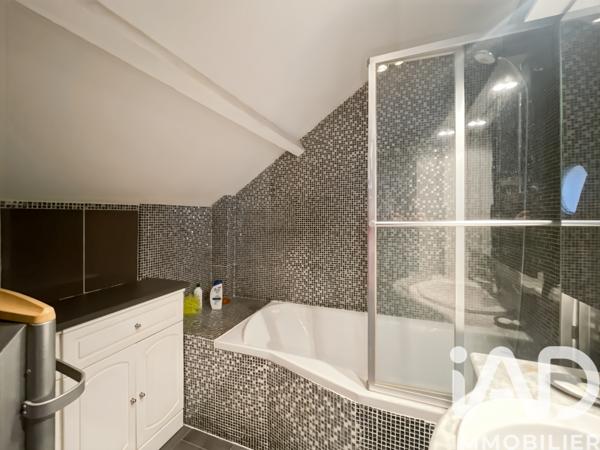 Maison à vendre 6 pièces 173 m² Montfermeil