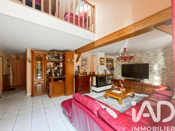 Maison à vendre 6 pièces 173 m² Montfermeil