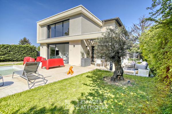 Maison contemporaine sur les hauteurs de Collonges-au-Mont d’Or