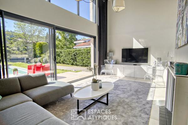 Maison contemporaine sur les hauteurs de Collonges-au-Mont d’Or