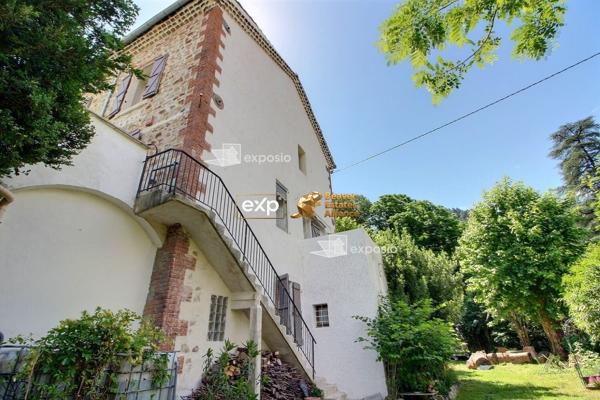 Maison de Maitre 375 m²