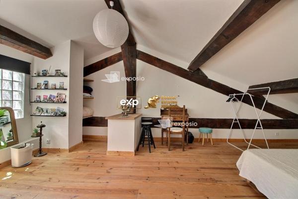 Maison de Maitre 375 m²