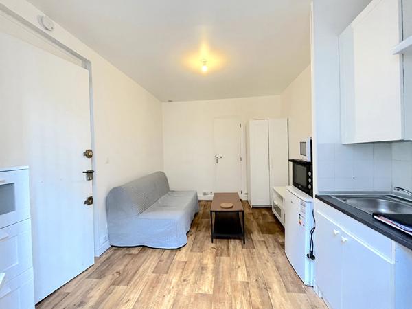 A VENDRE IMMEUBLE DE 4 APPARTEMENTS - BORDEAUX PLACE PAUL DOUMER , Bordeaux A VENDRE IMMEUBLE DE 4 APPARTEMENTS - BORDEAUX PLACE PAUL DOUMER , Bordeaux