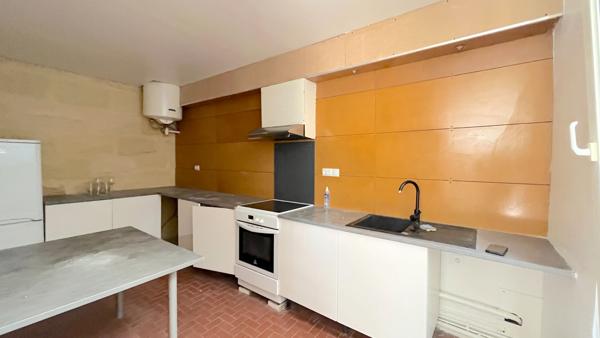 A VENDRE IMMEUBLE DE 4 APPARTEMENTS - BORDEAUX PLACE PAUL DOUMER , Bordeaux A VENDRE IMMEUBLE DE 4 APPARTEMENTS - BORDEAUX PLACE PAUL DOUMER , Bordeaux