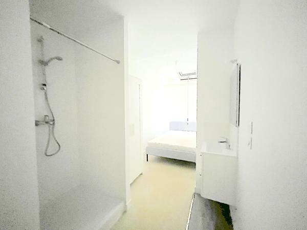 A VENDRE IMMEUBLE DE 4 APPARTEMENTS - BORDEAUX PLACE PAUL DOUMER , Bordeaux A VENDRE IMMEUBLE DE 4 APPARTEMENTS - BORDEAUX PLACE PAUL DOUMER , Bordeaux
