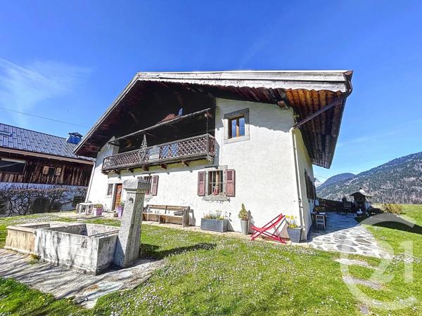Maison à vendre  9 pièces - 201,64 m 2   ST GERVAIS LES BAINS  - 74