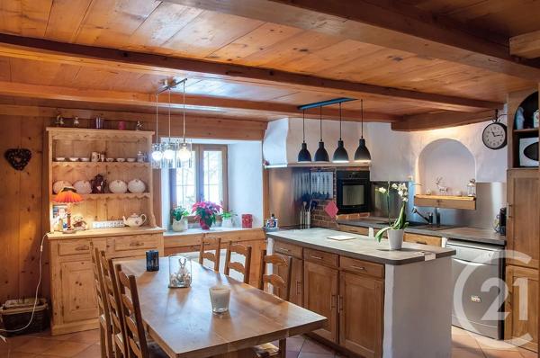 Maison à vendre  9 pièces - 201,64 m 2   ST GERVAIS LES BAINS  - 74