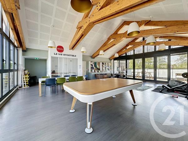 Appartement F3 à vendre  3 pièces - 60 m 2   ST PRIEST  - 69