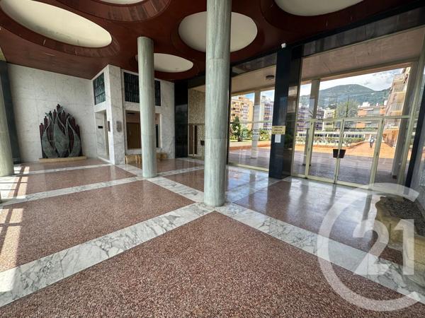 Appartement F3 à vendre  3 pièces - 70 m 2   ROQUEBRUNE CAP MARTIN  - 06