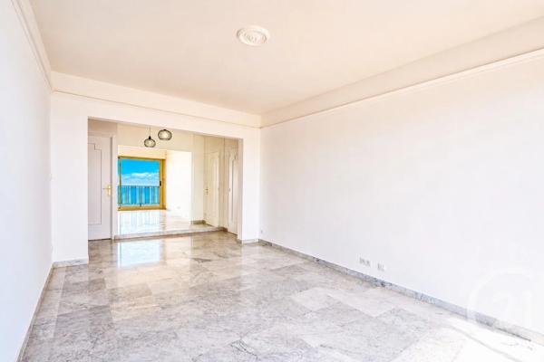 Appartement F3 à vendre  3 pièces - 70 m 2   ROQUEBRUNE CAP MARTIN  - 06