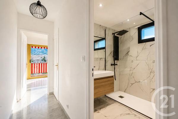Appartement F3 à vendre  3 pièces - 70 m 2   ROQUEBRUNE CAP MARTIN  - 06