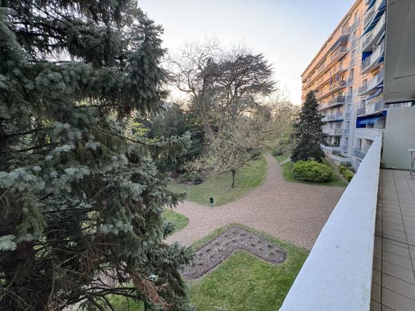À vendre - T3, 3 pièces situé à Joué-lès-Tours (37300)