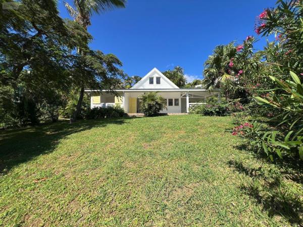 Maison à vendre à La-Montagne à la Réunion (97417), ref : 97405/152   
La Montagne