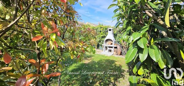 Maison à vendre 7 pièces 106 m² Les Mureaux