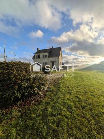 Ensemble avec un fort potentiel à rénover sur un terrain de 6 500 m2