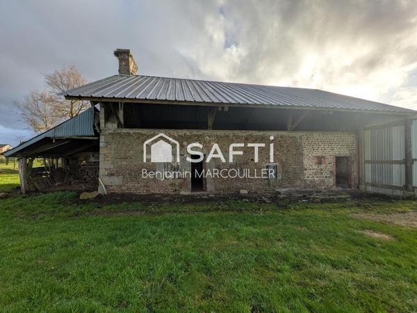 Ensemble avec un fort potentiel à rénover sur un terrain de 6 500 m2