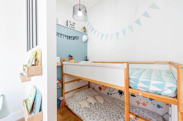 Annecy centre-ville T3 de charme rénové avec balcon.